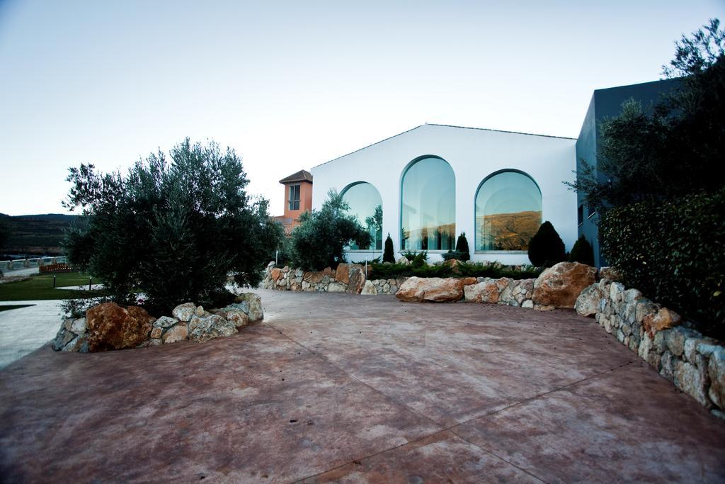 Hotel & Winery Senorio De Nevada Villamena Exterior foto